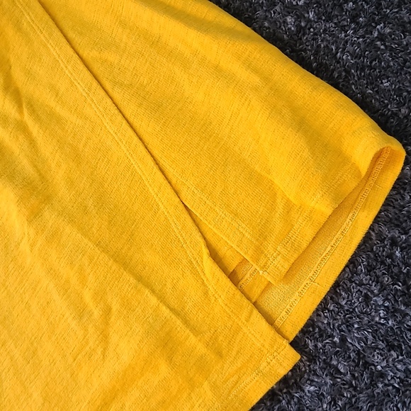 - Monrow - Picture 2 of 7